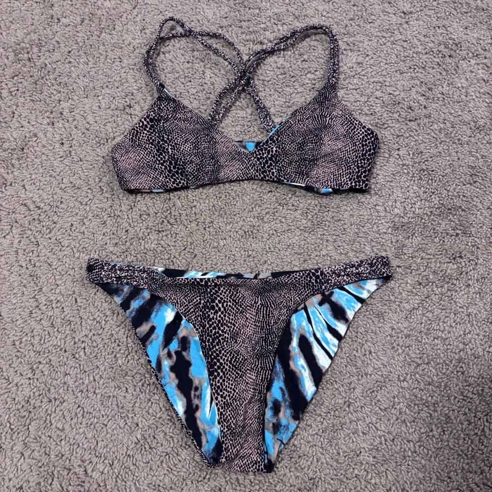 Volcom reversible bikini